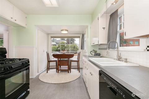 1401 Rockefeller Ave, Everett, WA 98201 photo 10