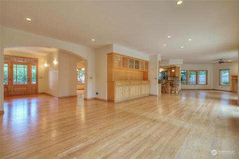 2644 Perry Ct, Enumclaw, WA 98022 photo 8