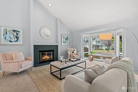 1922 235th St SE, Bothell, WA 98021 photo 2