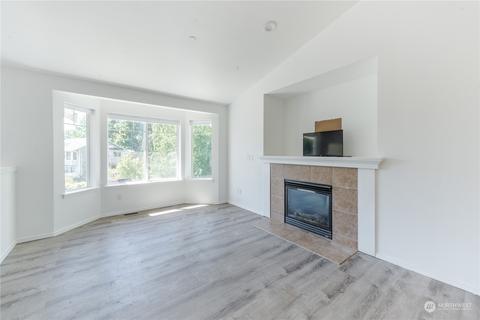 1323 Baker Ave, Everett, WA 98201 photo 3