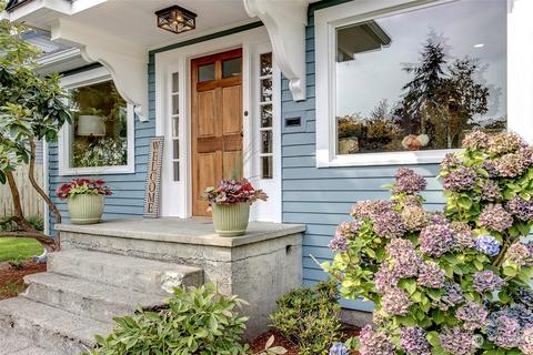 2426 Cedar St, Everett, WA 98201 photo 2