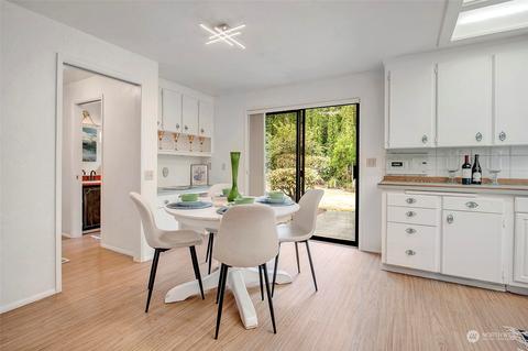 22407 61st Ave SE, Bothell, WA 98021 photo 14