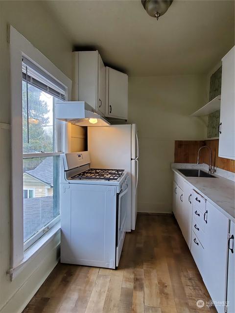 2003 Wetmore Ave, Everett, WA 98201 photo 12