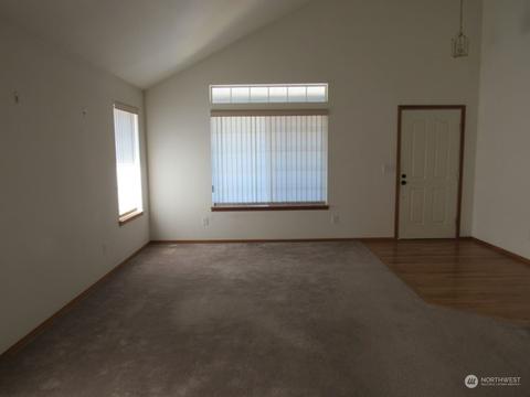 15205 58th Ave SE, Everett, WA 98208 photo 2