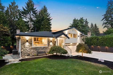 527 220th St SW, Bothell, WA 98021 photo 2