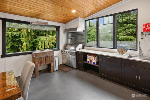 527 220th St SW, Bothell, WA 98021 photo 15