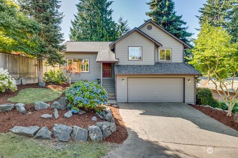 528 47th St SE, Everett, WA 98203 photo 1