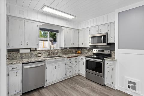 6202 Rockefeller Ave, Everett, WA 98203 photo 17