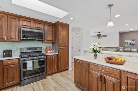 10823 23rd Dr SE, Everett, WA 98208 photo 8