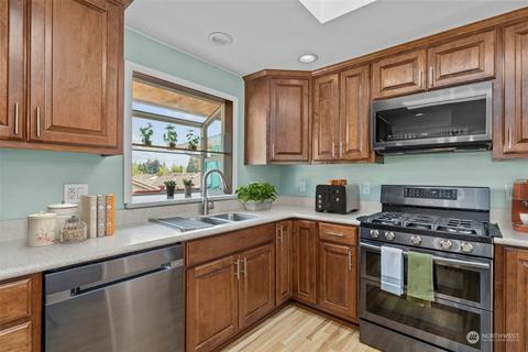 10823 23rd Dr SE, Everett, WA 98208 photo 10