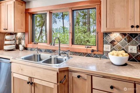 282 E Cronquist Rd, Allyn, WA 98524 photo 9