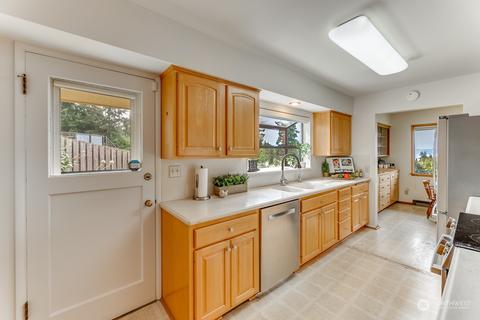 504 View Ridge Dr, Everett, WA 98203 photo 11