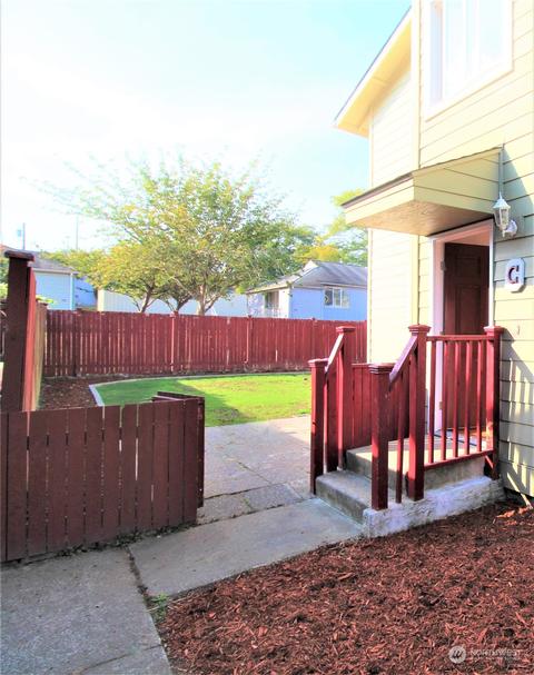 2902 13th St #4-C, Everett, WA 98201 photo 13