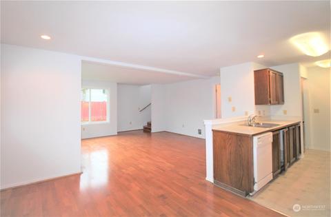 2902 13th St #4-C, Everett, WA 98201 photo 3