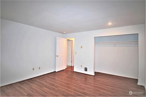 2902 13th St #4-C, Everett, WA 98201 photo 6