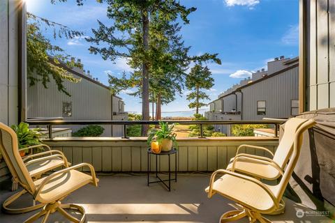 7806 Birch Bay Dr #206, Blaine, WA 98230