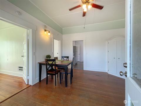 219 S 2nd Ave, Sequim, WA 98382 photo 4