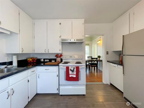 219 S 2nd Ave, Sequim, WA 98382 photo 11