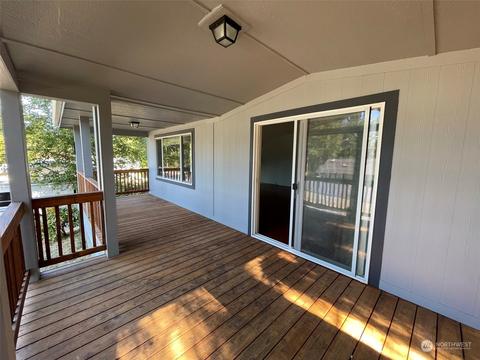 1090 E Trails End Dr, Belfair, WA 98528 photo 25