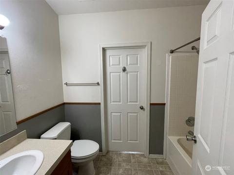 1090 E Trails End Dr, Belfair, WA 98528 photo 17