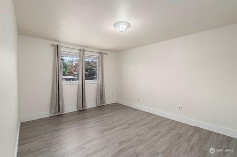 8710 Valhalla Dr, Everett, WA 98208 photo 18