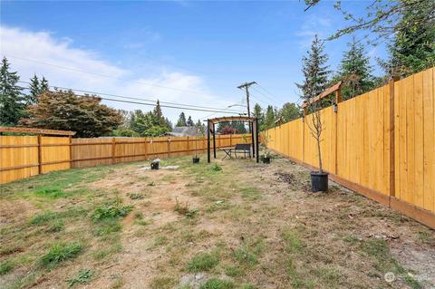 8710 Valhalla Dr, Everett, WA 98208 photo 29