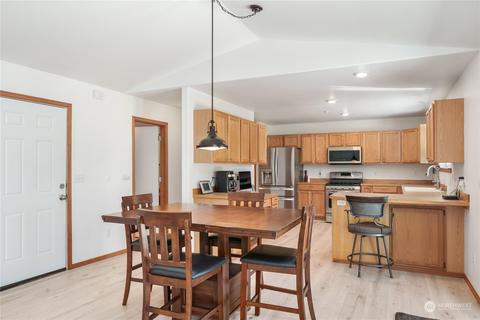 35222 4th Ave E, Roy, WA 98580 photo 9