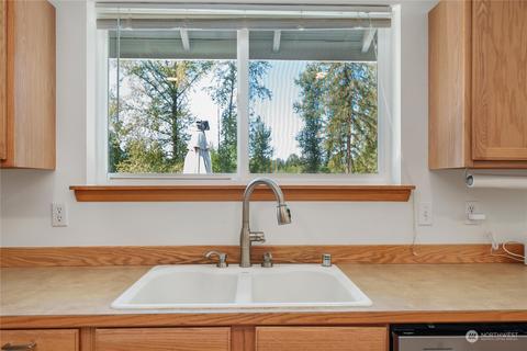 35222 4th Ave E, Roy, WA 98580 photo 5