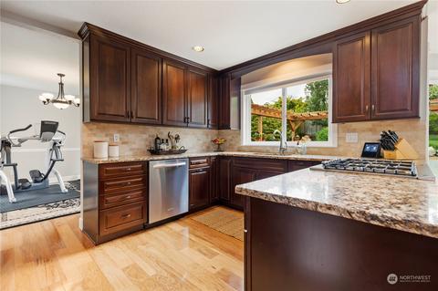 12317 44th Dr SE, Everett, WA 98208 photo 9