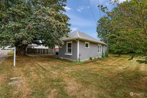 407 W Main St, Everson, WA 98247 photo 32