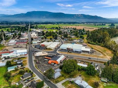 407 W Main St, Everson, WA 98247 photo 35