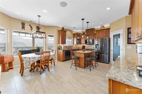 145 Fair Way, Chelan, WA 98816 photo 8