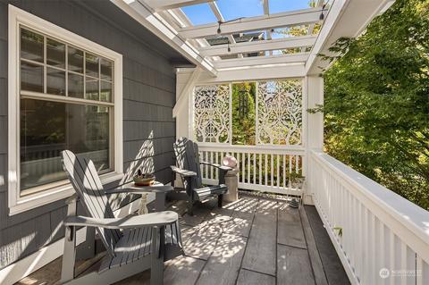 2802 33rd Ave S, Seattle, WA 98144 photo 3