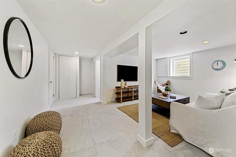 2027 26th Ave E, Seattle, WA 98112 photo 18