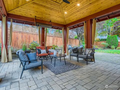 11216 39th Dr SE, Everett, WA 98208 photo 32