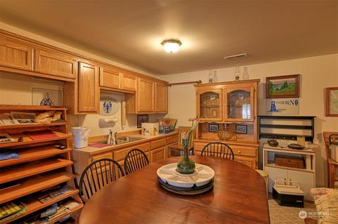 1709 38th St, Everett, WA 98201 photo 21