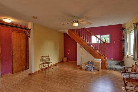 1709 38th St, Everett, WA 98201 photo 8