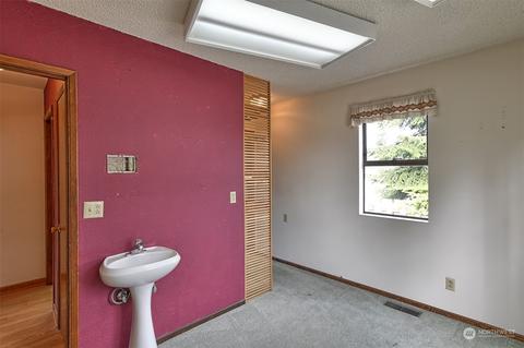 1709 38th St, Everett, WA 98201 photo 10
