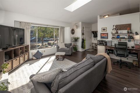1907 164th Street Ct E, Spanaway, WA 98387 photo 10