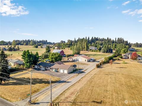 20220 SE 424th St, Enumclaw, WA 98022 photo 1