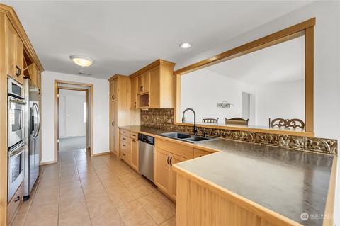 20220 SE 424th St, Enumclaw, WA 98022 photo 16