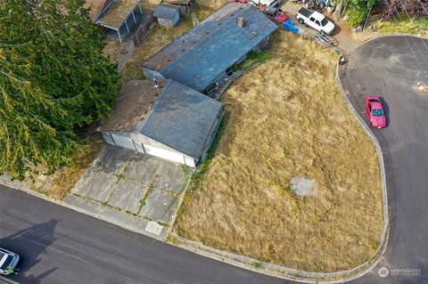 217 135th St SE, Everett, WA 98208 photo 5