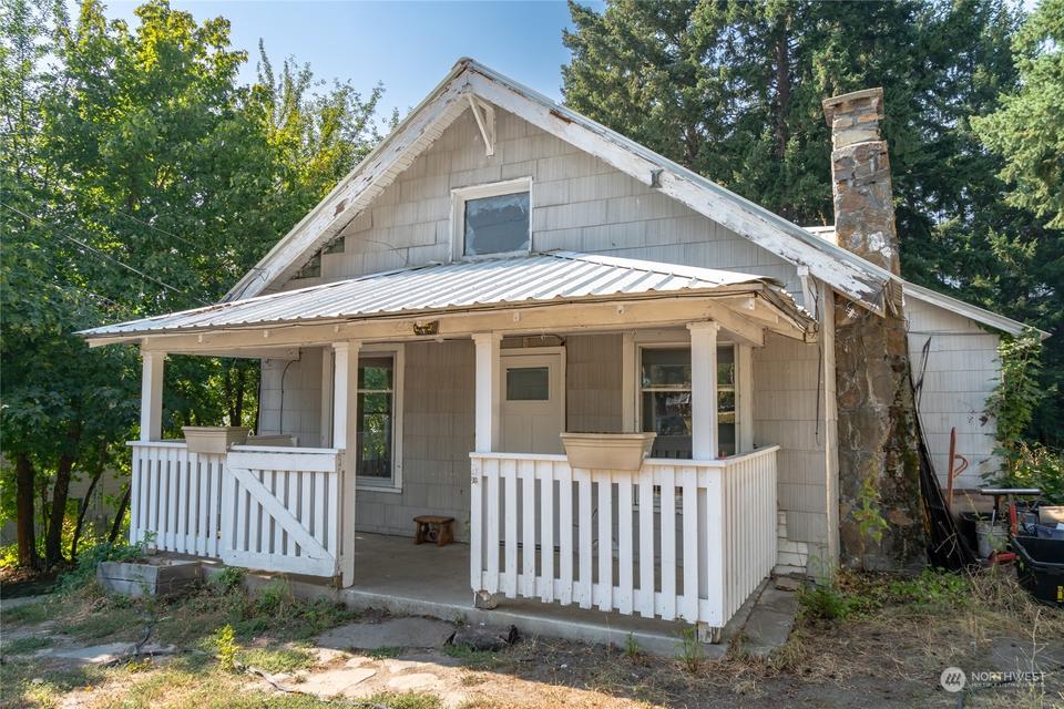  415 Central Ave, Leavenworth, WA 98826 photo 4