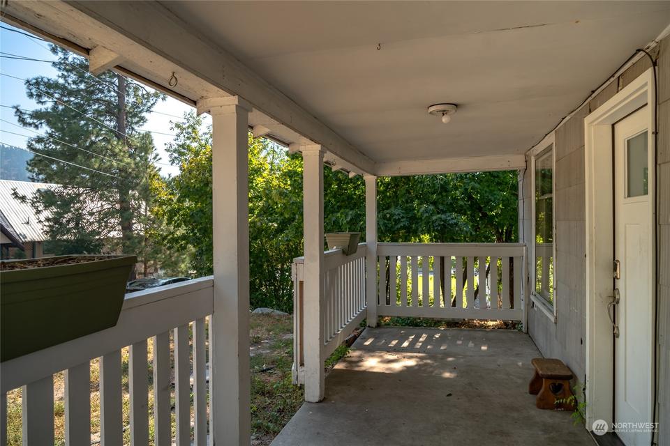  415 Central Ave, Leavenworth, WA 98826 photo 5