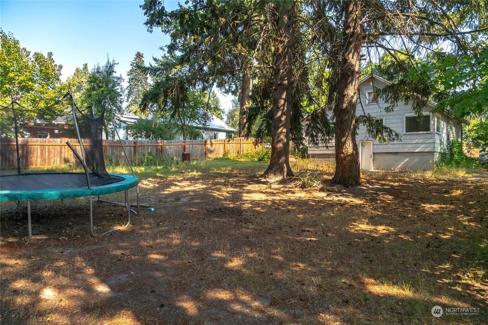  415 Central Ave, Leavenworth, WA 98826 photo 20