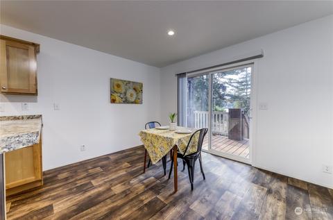 90 E Shore Dr, Grapeview, WA 98546 photo 10