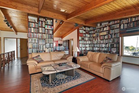 8291 Sandy Hook Dr, Clinton, WA 98236 photo 11