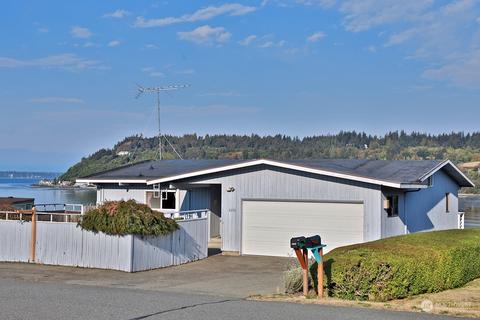 8291 Sandy Hook Dr, Clinton, WA 98236 photo 1