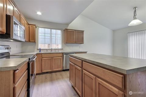 4804 220th St E, Spanaway, WA 98387 photo 4