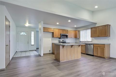 4804 220th St E, Spanaway, WA 98387 photo 2